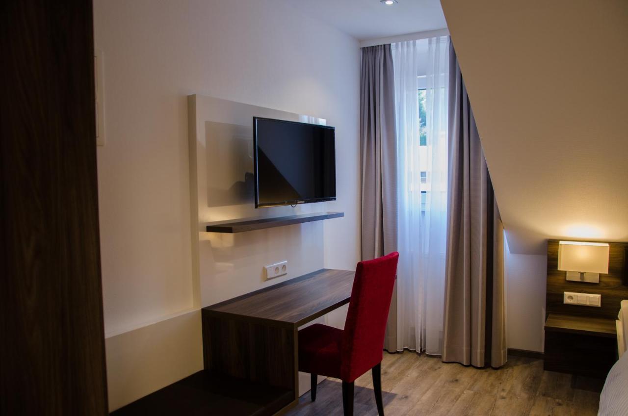 Hotel Restaurant Lamm Monsheim  Extérieur photo