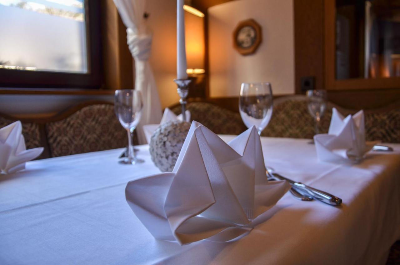 Hotel Restaurant Lamm Monsheim  Extérieur photo