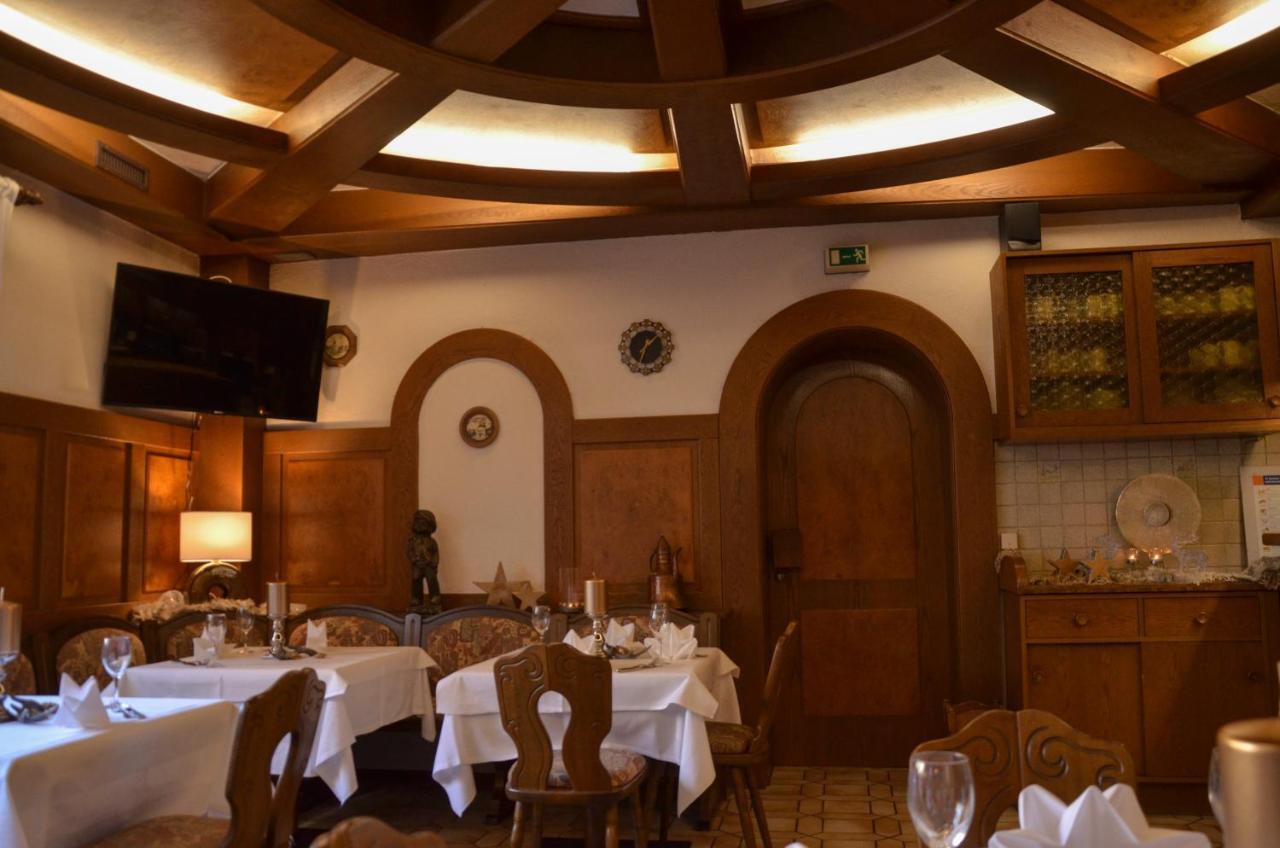Hotel Restaurant Lamm Monsheim  Extérieur photo