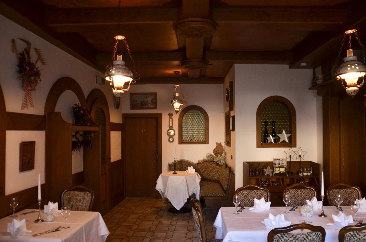 Hotel Restaurant Lamm Monsheim  Extérieur photo